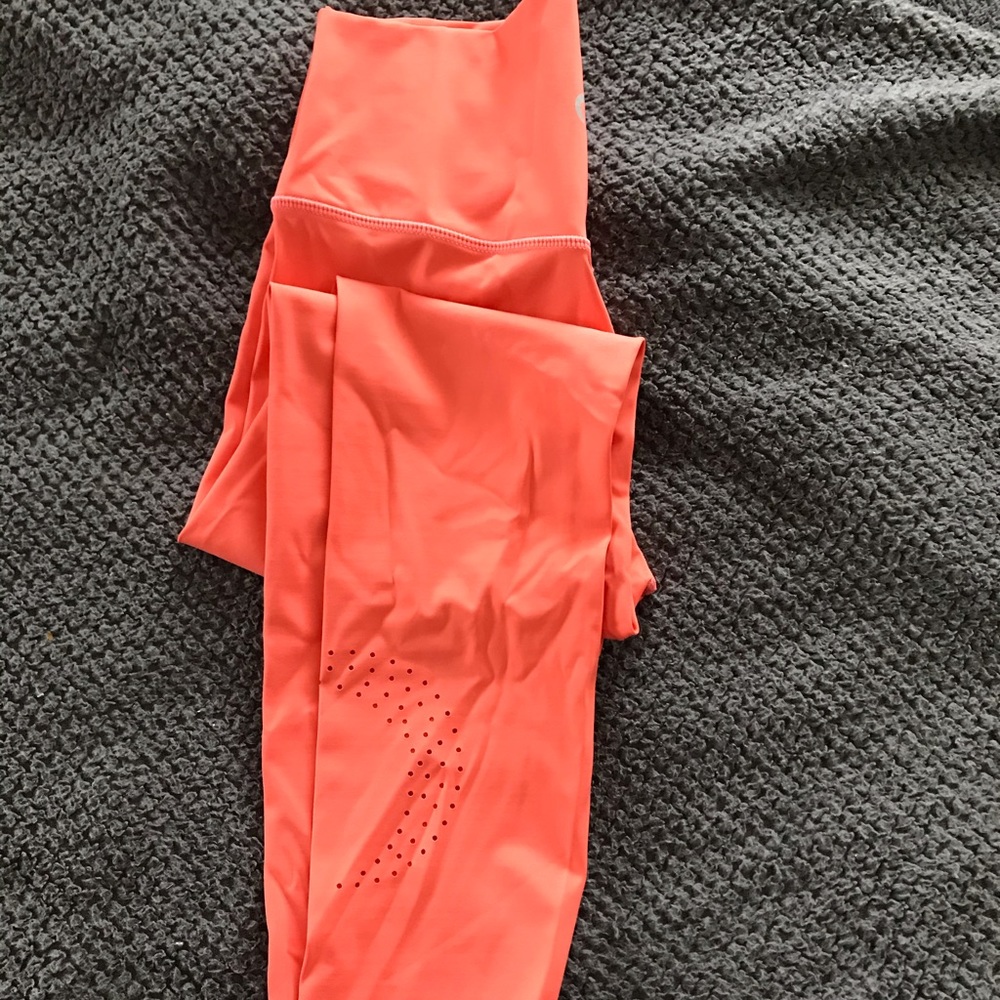 NWOT ZYIA leggings